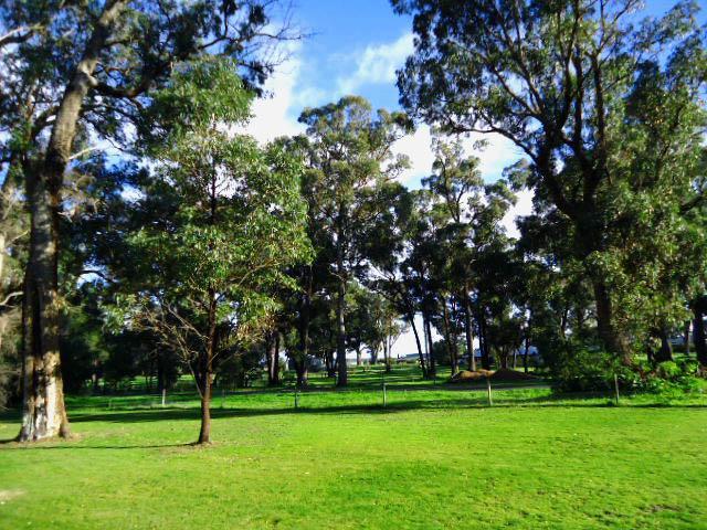 Inn The Tuarts Guest Lodge Busselton Accommodation - Adults Only מראה חיצוני תמונה