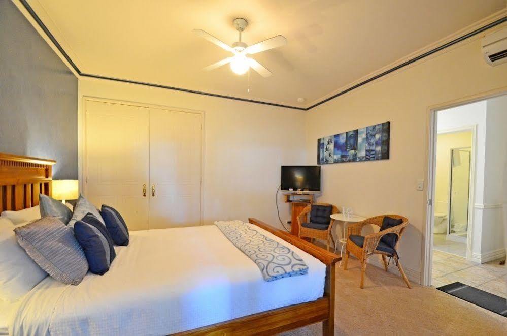 Inn The Tuarts Guest Lodge Busselton Accommodation - Adults Only מראה חיצוני תמונה